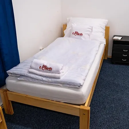 Oliver בית הארחה Humenné