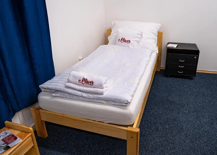 Oliver בית הארחה Humenné